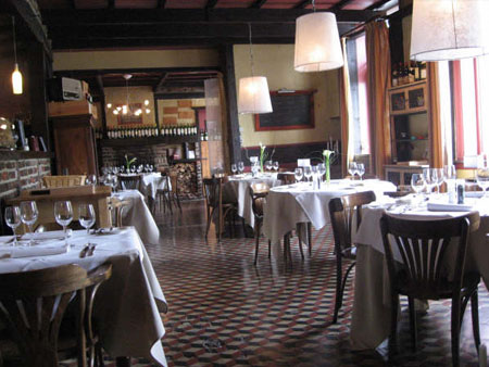 Restaurant La Descente Du Pont
